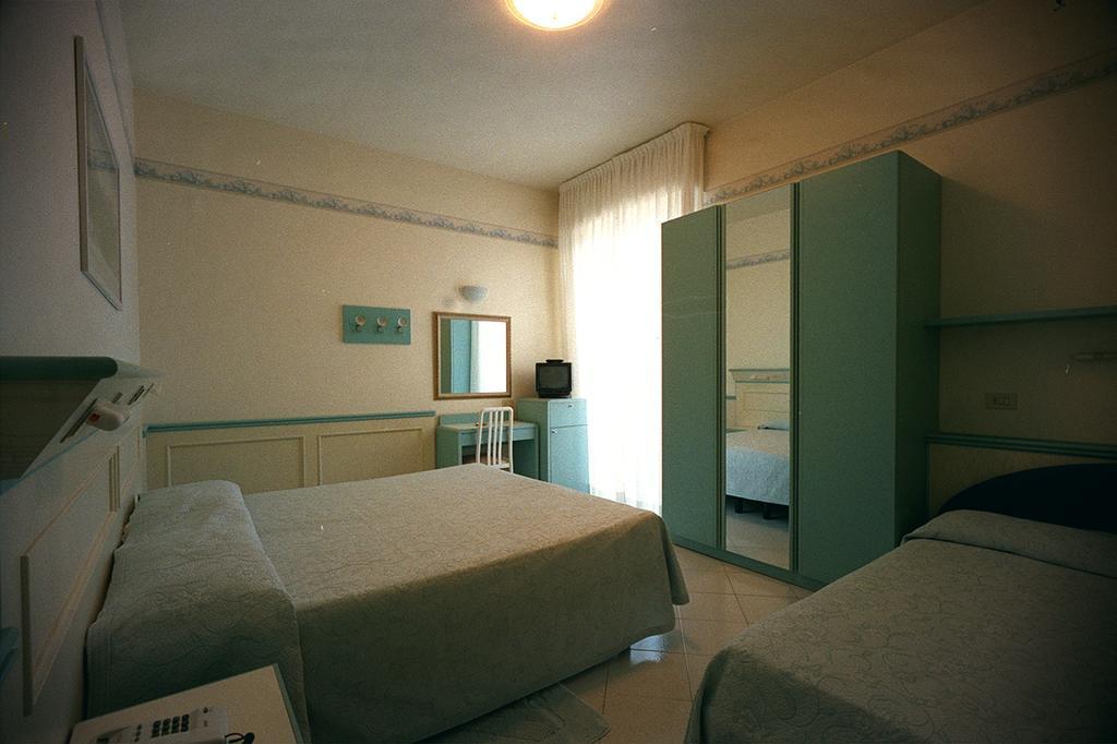 Hotel Arizona Riccione Zewnętrze zdjęcie